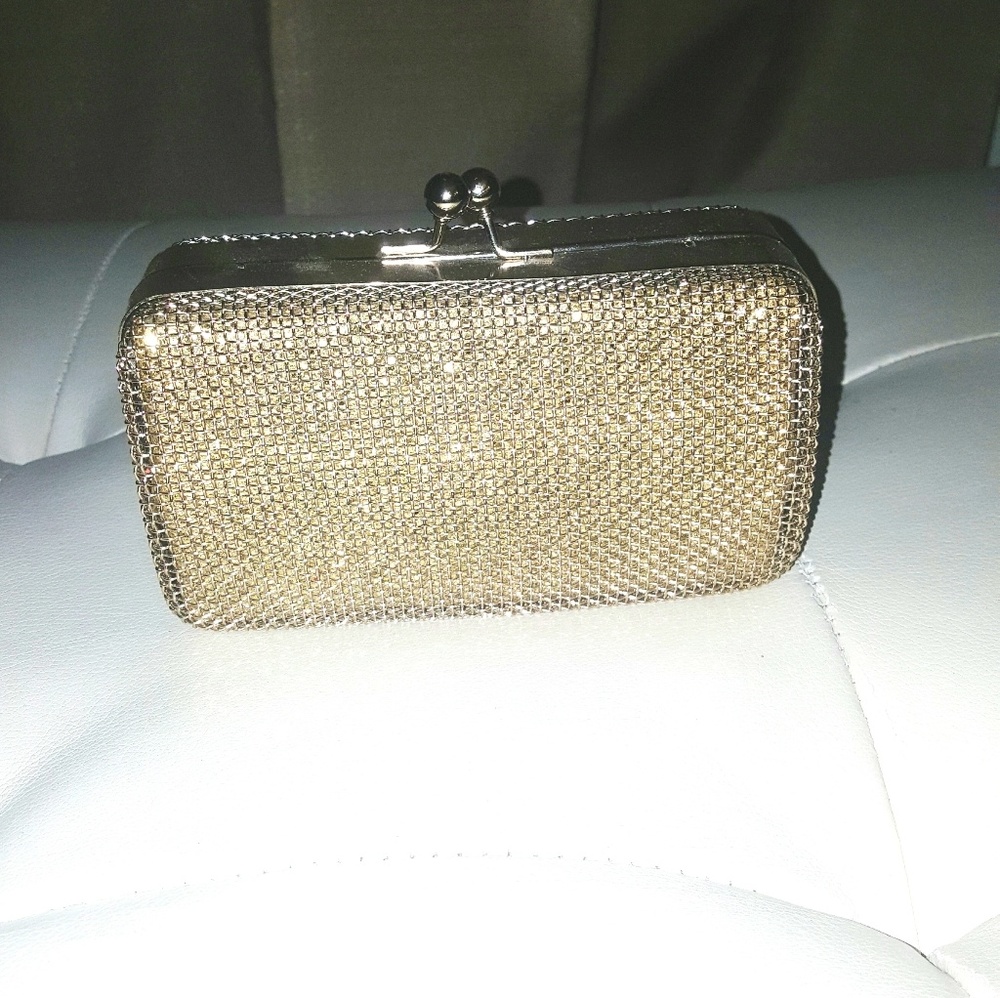 Gold clutch